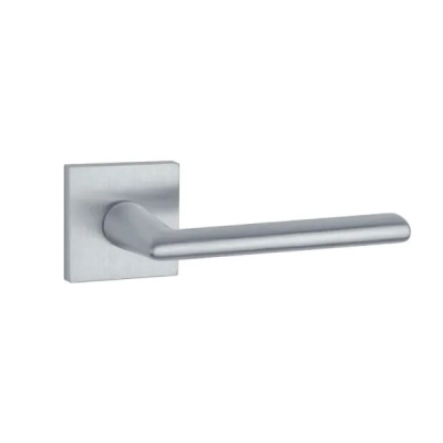 Klamki Aprile PRIMULA na rozecie slim 7mm, chrom satyna