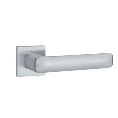 Klamki Aprile STELLA na rozecie slim 7mm , chrom satyna