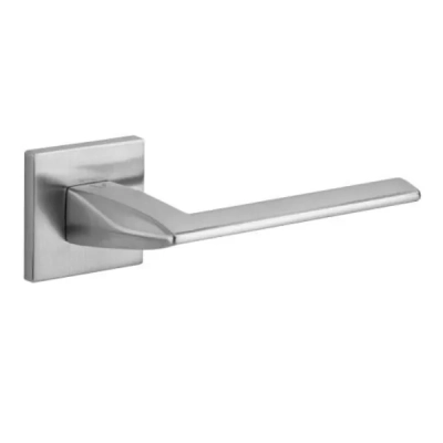 EVER FIT - klamki na kwadratowej rozecie, chrom-satyna