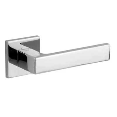 WARNA FIT - klamki na kwadratowej rozecie, chrom