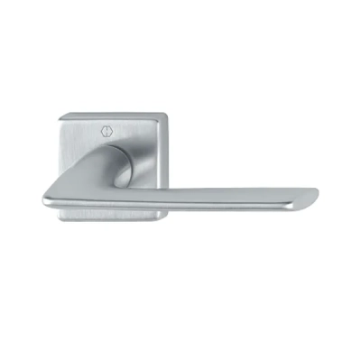 Klamki HOPPE Houston na kwadratowej rozecie, F41-R satynowy chrom, Resista®