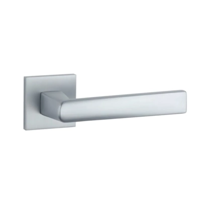 Klamki STILE ADANA na rozecie slim 7mm, chrom satynowy