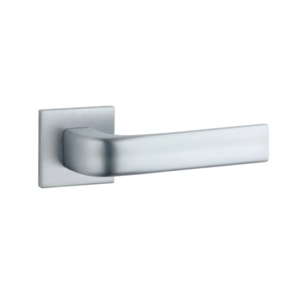 Klamki STILE JENA na rozecie slim 7mm, chrom satynowy