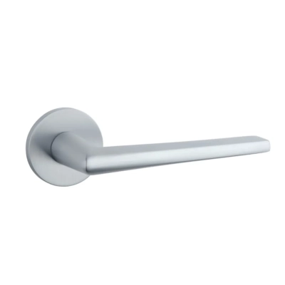 Klamki STILE SALTA na rozecie slim 7mm, chrom satynowy