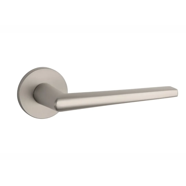 klamki-stile-salta-na-rozecie-slim-7mm-nikiel.webp