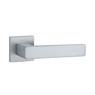 Klamki Aprile ERICA na rozecie slim 7mm, chrom satyna