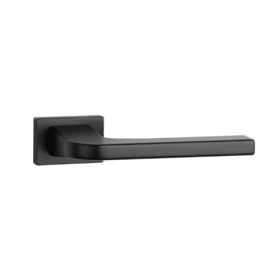 Klamki Aprile ISMENA na prostokątnej rozecie Q Slim 7mm, czarny mat