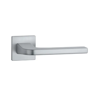 Klamki Aprile ISMENA na rozecie slim 7mm, chrom satynowy