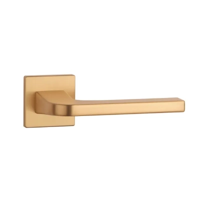 Klamki Aprile ISMENA na rozecie slim 7mm, złoty matowy