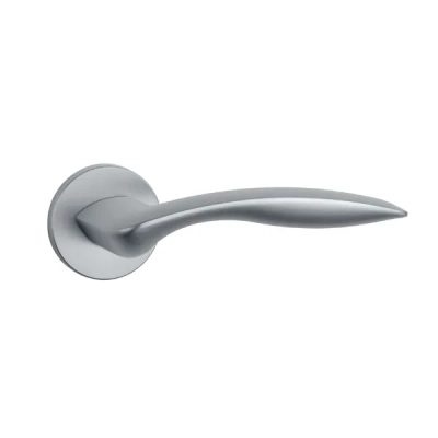 Klamki Aprile ROBINIA na rozecie slim 7mm, chrom satynowy