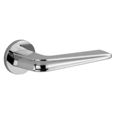 RADIUS FIT - klamki na okrągłej rozecie, chrom