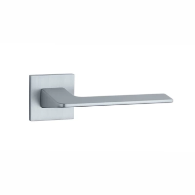 Klamki STILE OMA na rozecie slim 7mm, chrom satynowy