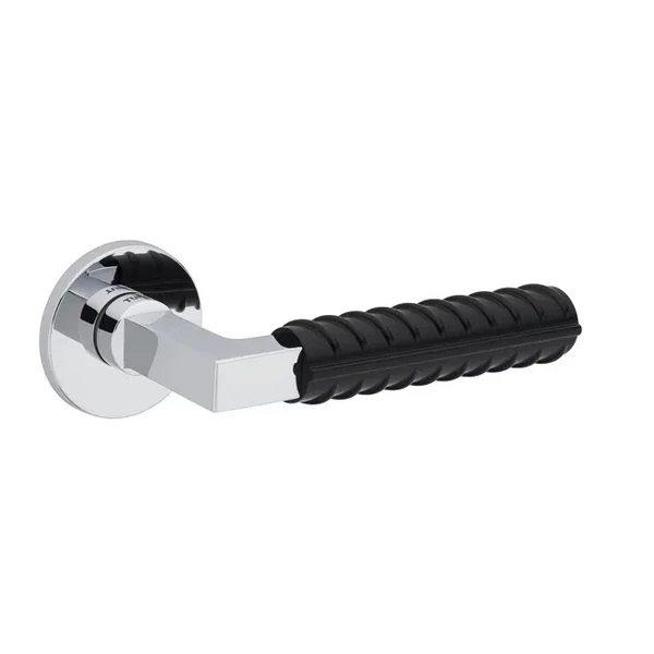 klamka-tupai-4210-5s-195-chrom-i-czarny.webp