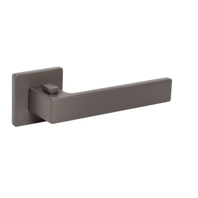klamka-tupai-4275-5sq-141-privé-38-45mm-prawa-tytan.webp